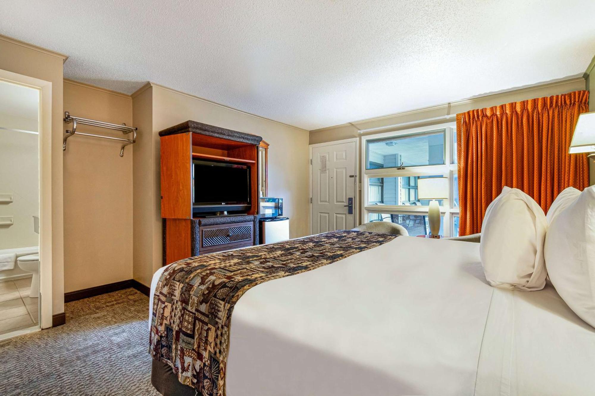 Super 8 By Wyndham Lake George/Downtown Exterior foto